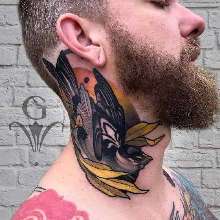 脖子大面积艺术独特凶猛动物刺青纹身图写真图片