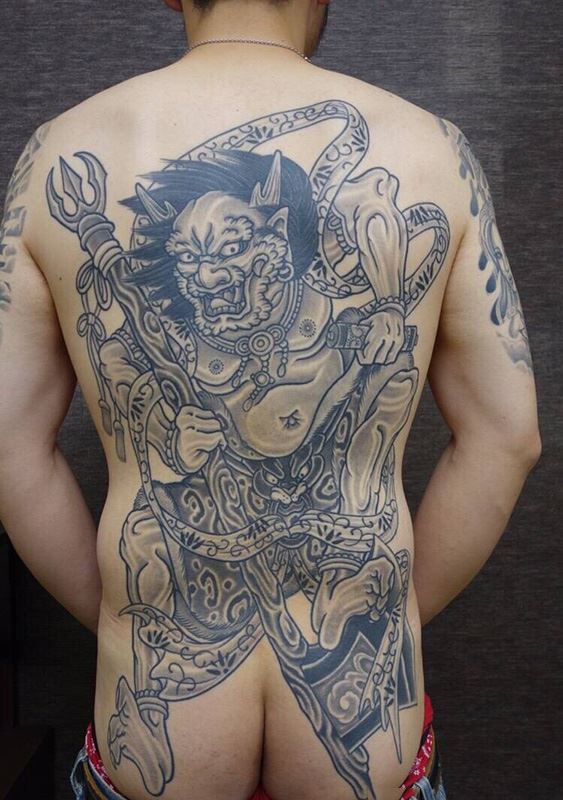 人体纹身男满背夜叉艺术纹身图案图片