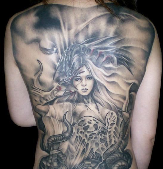 背部性感女神艺术纹身欣赏图片