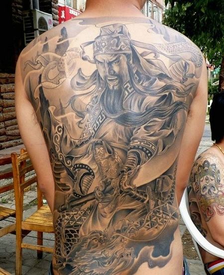 人体纹身男满背霸气关公纹身图案图片