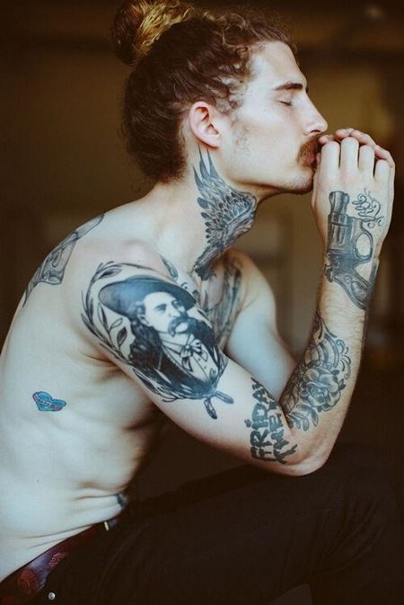 精选有个性的欧美纹身男生欣赏图片