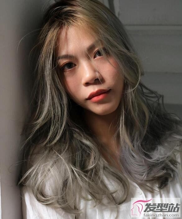 隐藏式个性创意的韩式流行染发亚洲女生显白发色推荐