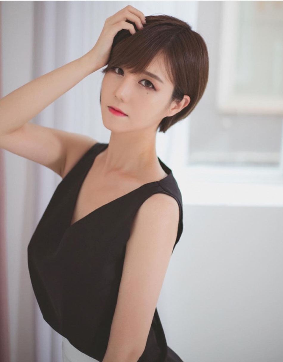 韩式斜刘海短发发型图片 偏分可爱又性感