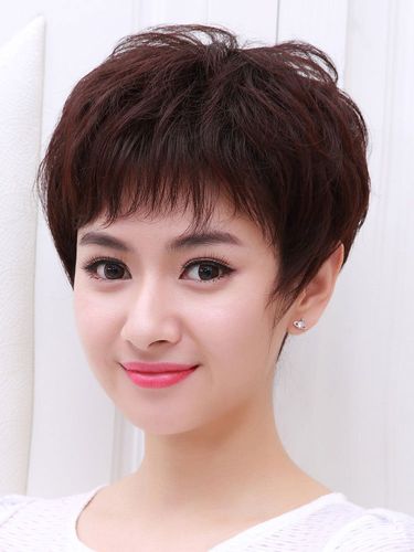 卷发短发型图片 卷发短发型图片女减龄2023年