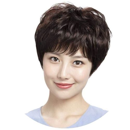 45岁女人短发最新发型图片 40岁最洋气的减龄发型
