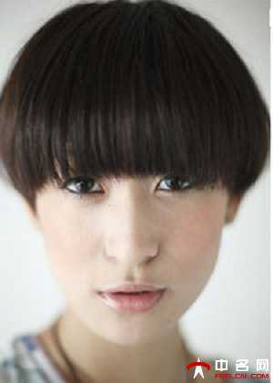 超短蘑菇头发型图片 超短蘑菇头发型图片男2023