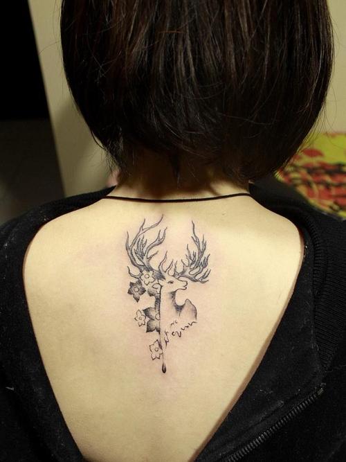 彩色鹿头纹身图案 彩色鹿头纹身图案图片
