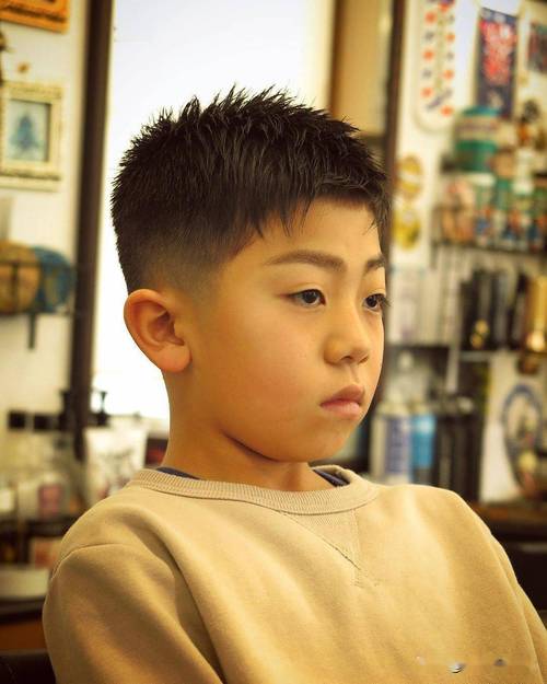 9岁男孩子发型图片 九岁男孩发型图片