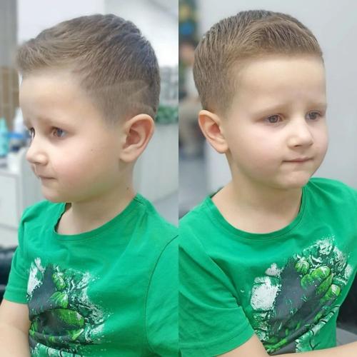 小男孩发型图片2023 小男孩发型图片2023潮流帅气图
