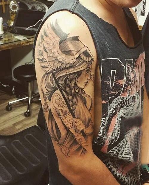 个性纹身图案男 个性纹身图案男手臂大臂内侧