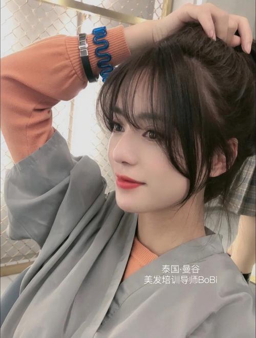 2023刘海发型女图片 2023刘海发型女图片短发