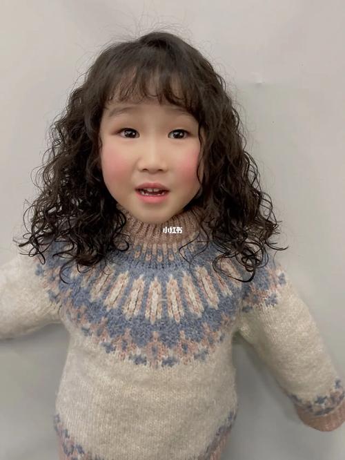 韩式儿童烫发图片女孩 韩式小孩烫头发型图