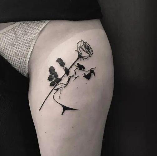 纹身图案流行 纹身图案女最流行手臂