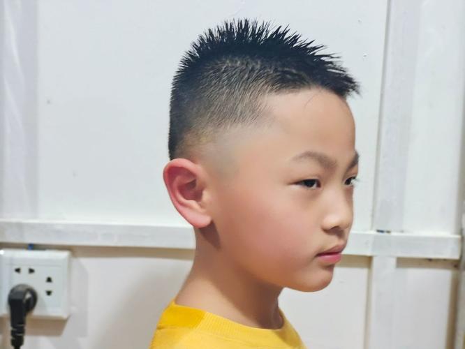 寸头发型图片男童 3-6岁儿童发型男