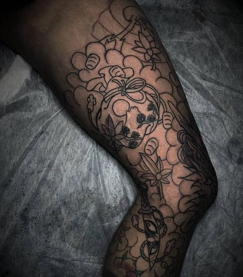 大腿纹身图案男老传统 大腿纹身图案男手稿