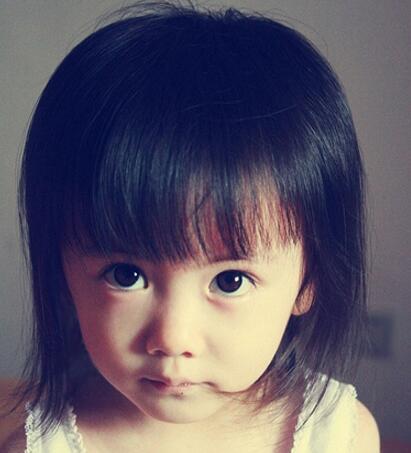 两岁女宝宝短发发型图片 两岁女宝宝短发发型图片蘑菇头