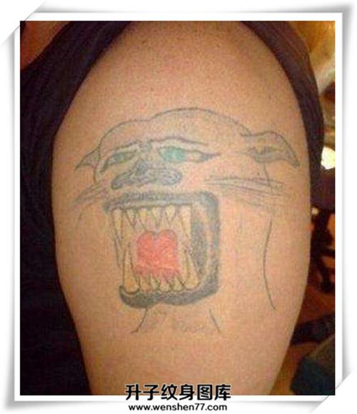 恶搞纹身图 奇葩搞笑纹身