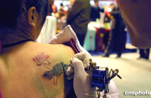 l女子生殖器纹身图 女子纹身图案的意义