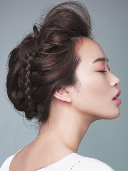 韩式盘发简单发型图片 韩式盘发简单发型图片大全