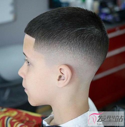 男童短发发型图片 男童短发发型图片2023寸头
