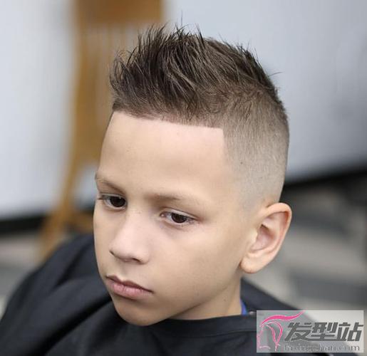 男童短发发型2023最新图片 男童板寸头发型图片大全