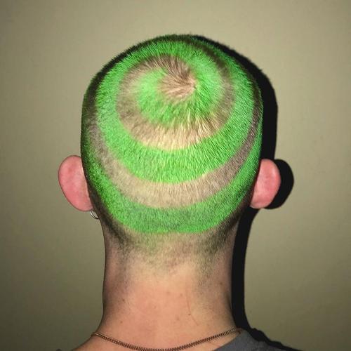 寸头绿色发型图片 寸头绿色