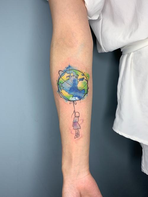 地球纹身图 地球仪纹身代表什么
