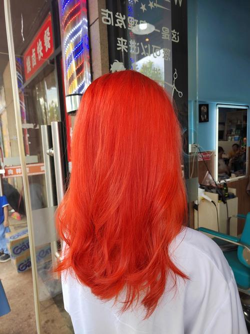 橙红头发颜色发型图片 橙红色头发是什么颜色的图片
