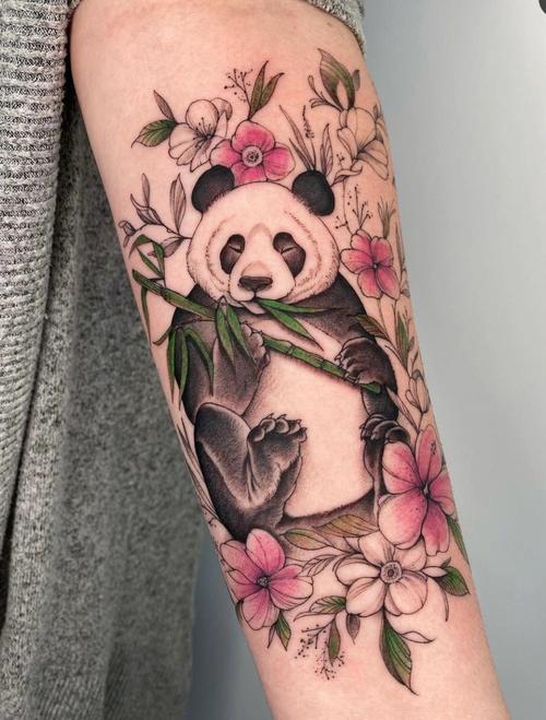 大熊猫纹身图片 大熊猫纹身图片手绘