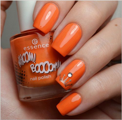 橙色指甲油美甲图案 橙色指甲油搭配图片