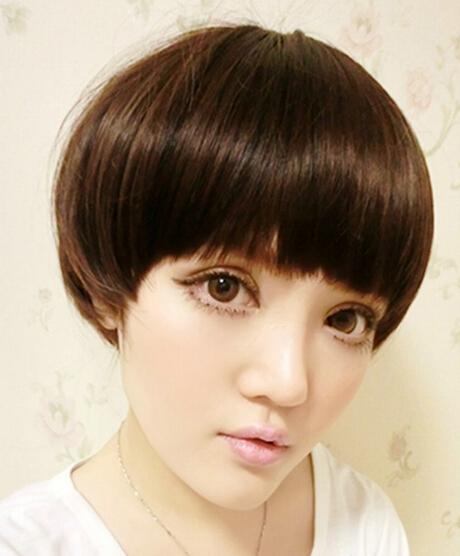 蘑菇发型图片女 蘑菇发型图片女短发烫发