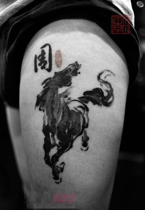 关于马的纹身图片大全 关于马的纹身图案设计