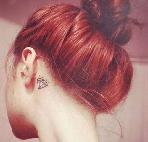 耳后纹身图案女 耳后纹身图案女流行