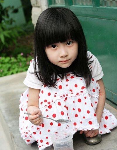 儿童女孩刘海发型图片 儿童女孩刘海发型图片大全集