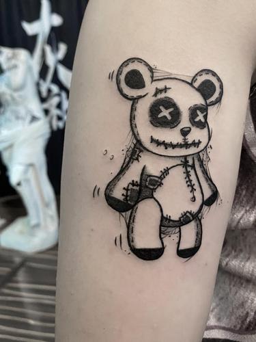 暴力熊纹身图案 暴力熊纹身图案女