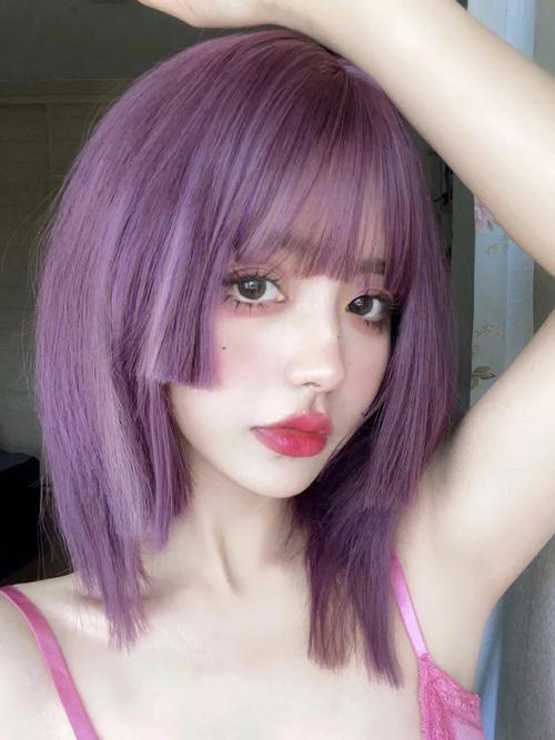 染紫色头发图片 染紫色头发
