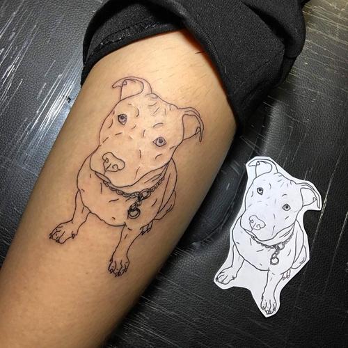 82年属狗纹身纹图片 82年属狗纹身纹什么最有利