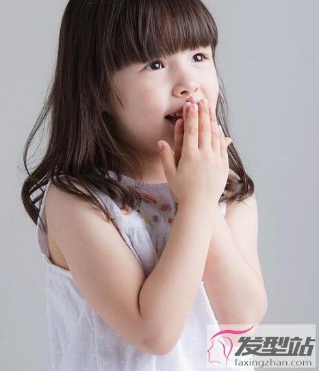 小女孩平刘海发型图片 小女孩刘海发型