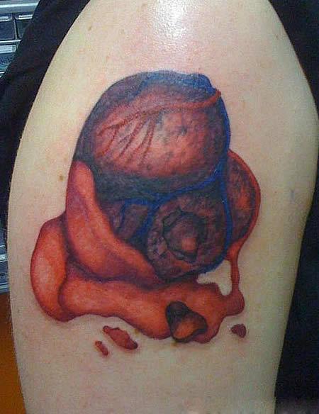 女性下器官纹身图片 