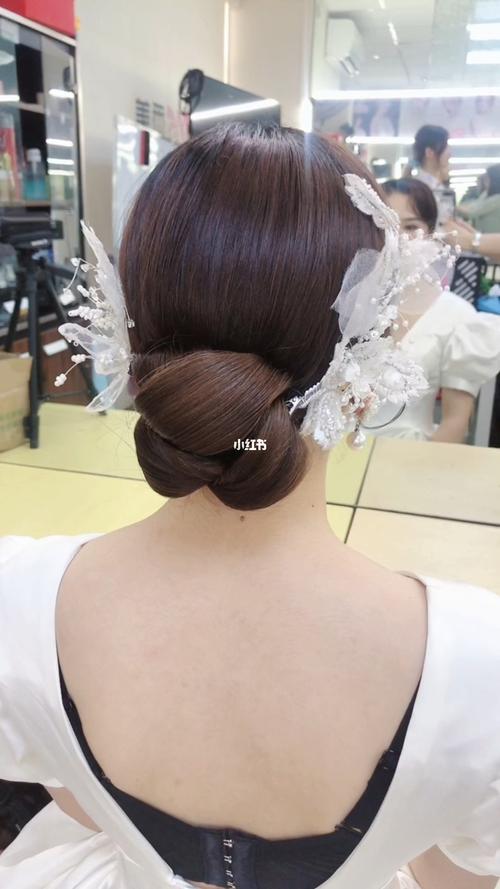 韩式新娘发型图解 韩式新娘发型图解视频