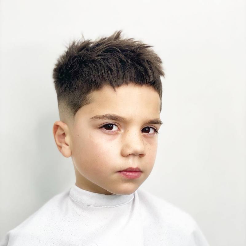 小男孩发型图片 小男孩发型图片2023