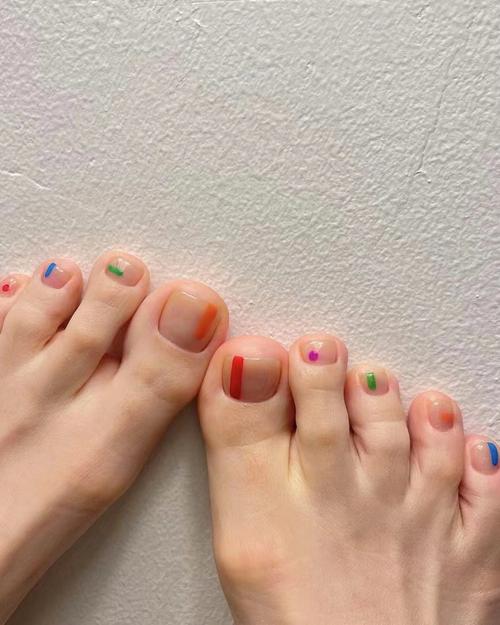 脚指甲颜色美甲图片 脚指甲颜色美甲图片纯色