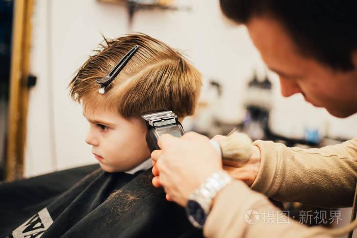 儿童剪发图片男童 儿童剪发图片男童侧边怎么剪棱形