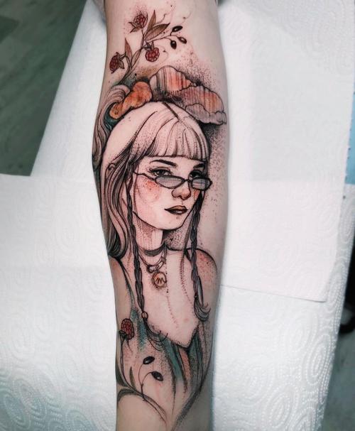纹身女图案手臂 纹身图片女手臂小图案